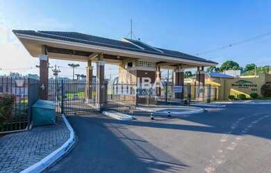 Imagem: O terreno possui 304m² de Área e está localizado em Arruda