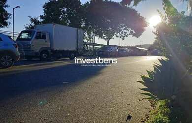 Imagem 16: Oportunidade Exclusiva no Belvedere: Casa Comercial com Grande Visibilidade!