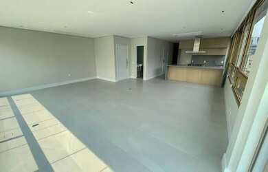 Imagem: O apartamento possui 3 Dormitórios, 4 Banheiros, 2 Vagas na