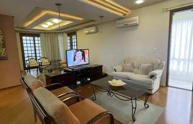 Imagem: O apartamento possui 3 Dormitórios, 2 Banheiros, 2 Vagas na