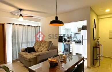 Imagem: O apartamento e possui 2 Dormitórios, 1 Banheiro, 1 Vaga na