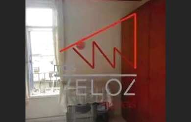 Imagem: A kitnet possui 1 Banheiro, 28m² de Área e está localizado