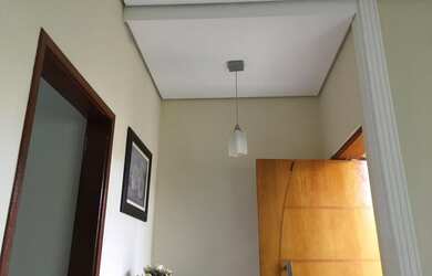 Imagem 3: Aluga-se casa em Jales. 2 Vagas na garageme2 Dormitórios