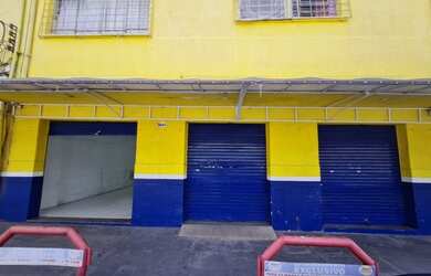 Imagem: O depósito possui 119m² de Área e está localizado em Boqueirão