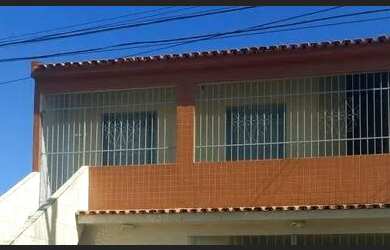 Imagem: A casa possui 2 Dormitórios, 1 Banheiro, 65m² de Área e