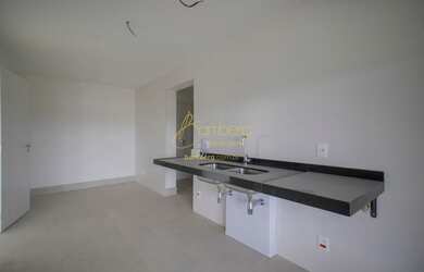 Imagem 14: IL Faro Jardim Guedala. Guarda roupa, 195m² de Área, 3 Vagas na garageme3...