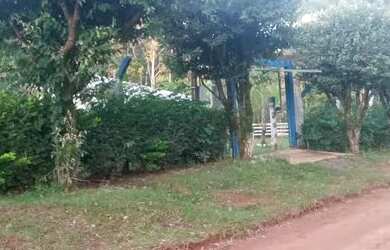 Imagem: A casa possui 2 Dormitórios, 2 Banheiros e 230000m² de Área