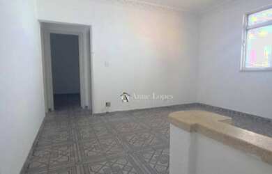 Imagem: O apartamento à venda possui 2 Dormitórios, 1 Banheiro e 65m²