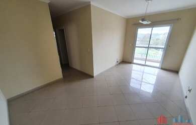 Imagem: O apartamento possui 3 Dormitórios, 2 Banheiros, 1 Vaga na