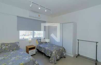 Imagem: O apartamento possui 1 Dormitório, 1 Banheiro, 30m² de Área