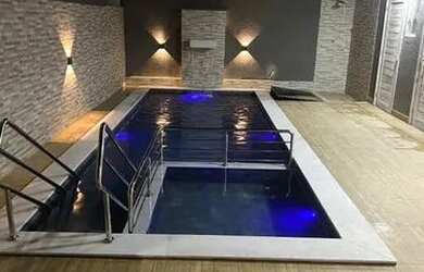 Imagem: A casa em condomínio possui 2 Dormitórios, 3 Banheiros, 1