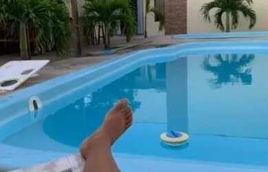 Imagem: A casa possui 2 Dormitórios, 3 Banheiros, 3 Vagas na garagem