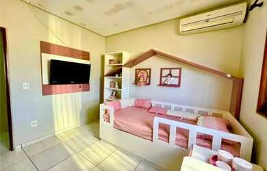 Imagem 7: Sobrado para venda. 238m² de Área, 3 Vagas na garageme4 Dormitórios