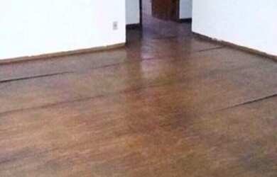 Imagem: O apartamento possui 3 Dormitórios, 2 Banheiros, 1 Vaga na