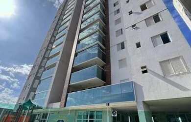 Imagem: O apartamento possui 3 Dormitórios, 1 Banheiro, 2 Vagas na