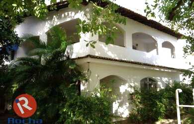 Imagem: A casa possui 5 Dormitórios, 5 Banheiros, 5 Vagas na garagem