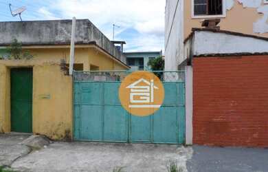 Imagem: A casa possui 2 Dormitórios, 1 Banheiro, 3 Vagas na garagem