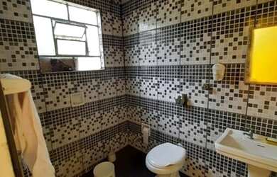 Imagem 5: Casa para Venda em Valinhos, Vila Santana, 3 dormitórios, 1 banheiro