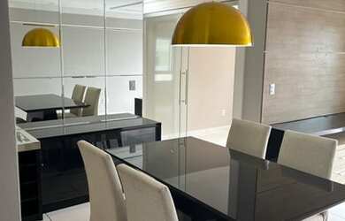 Imagem: O apartamento possui 3 Dormitórios, 2 Banheiros, 2 Vagas na