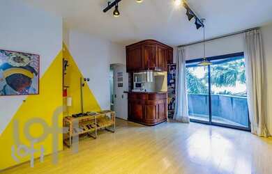 Imagem: O apartamento possui 1 Dormitório, 1 Banheiro, 1 Vaga na garagem