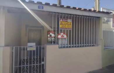 Imagem: A casa possui 1 Dormitório, 1 Banheiro e 32m² de Área e está