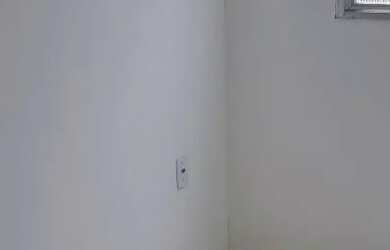 Imagem: A casa possui 2 Dormitórios, 1 Banheiro e está localizado