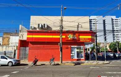 Imagem: O apartamento possui 3 Dormitórios, 1 Banheiro, 120m² de Área