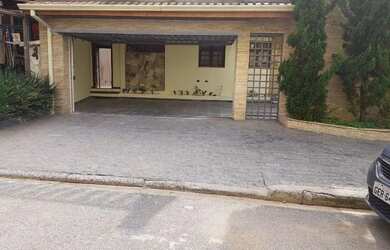 Imagem: Casa à venda em Cotia, Jardim Semiramis, com 3 quartos, com