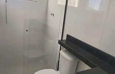 Imagem 9: COND. ALPHAVILLE - VENDO OU TROCO CASA TÉRREA COM 3 SUÍTES, SALA AMPLA E ESPAÇO PARA ÁREA