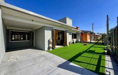 Imagem 3: Casa 4 dormitórios con piscina Noiva do Mar Xangri-Lá