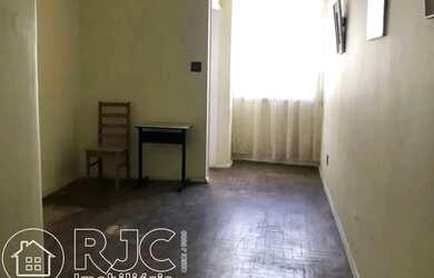 Imagem: O apartamento possui 2 Dormitórios, 2 Banheiros e 64m² de