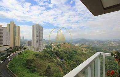 Imagem: O apartamento possui 4 Dormitórios, 3 Banheiros, 230m² de