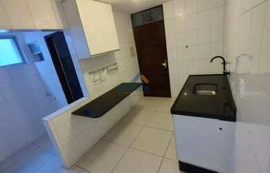 Imagem 2: Imóvel para aluguel tem 97 metros quadrados com 3 quartos em Ponta Verde - Maceió - AL