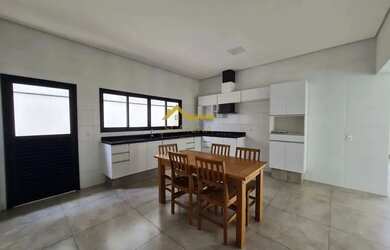 Imagem 5: Casa térrea com piscina à venda e locação no Condomínio Ibiti do Paço