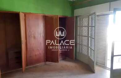 Imagem 7: Casa de rua / Residencial / Centro