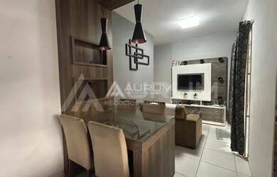 Imagem: A casa possui 2 Dormitórios, 1 Banheiro, 1 Vaga na garagem