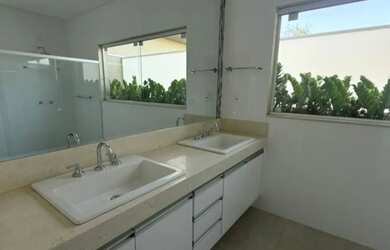 Imagem 12: Casa alto padrão para locação no condomínio Gaivota II