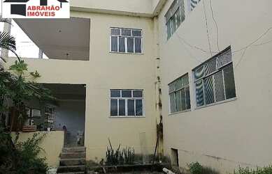 Imagem: A casa possui 5 Dormitórios, 2 Banheiros, 2 Vagas na garagem