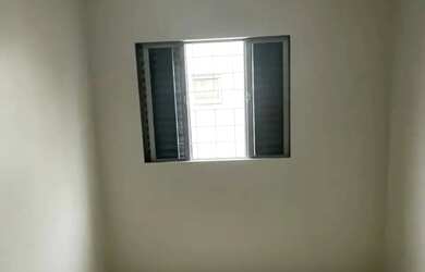 Imagem: O apartamento possui 1 Dormitório, 1 Banheiro, 30m² de Área