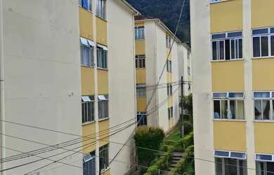 Imagem: O apartamento possui 3 Dormitórios, 1 Banheiro, 1 Vaga na garagem