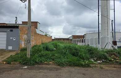 Imagem: O terreno possui 300m² de Área e está localizado em Goiânia