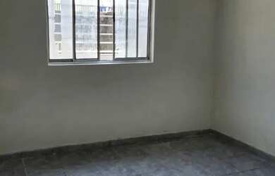 Imagem 2: VENDO - CASA - PAULISTA. Varanda, 200m² de Área, 1 Vaga na garageme2...