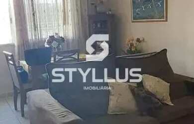 Imagem: A casa possui 4 Dormitórios, 2 Banheiros, 1 Vaga na garagem