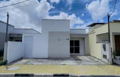 Imagem: A casa em condomínio possui 2 Dormitórios, 1 Banheiro e está