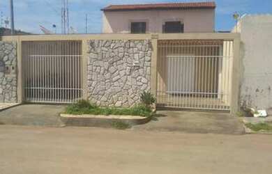 Imagem 1: Alugo casa em Novo Gama. 250m² de Área, 3 Vagas na garageme3 Dormitórios