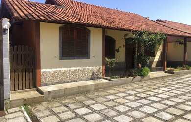 Imagem: A casa em condomínio possui 2 Dormitórios, 2 Banheiros, 2