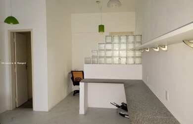 Imagem: Sala Comercial para Venda, Barra, 1 banheiro