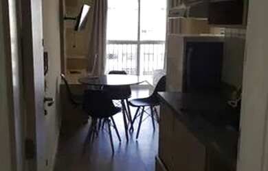 Imagem: O studio possui 1 Dormitório, 1 Banheiro, 28m² de Área e