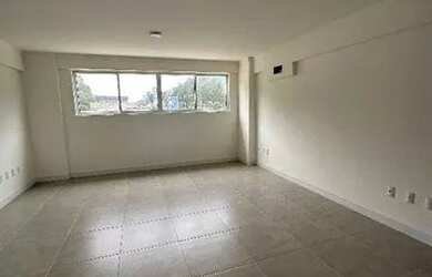 Imagem: O depósito possui 1 Vaga na garagem, 38m² de Área e está