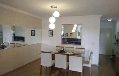 Imagem: O apartamento possui 3 Dormitórios, 2 Banheiros, 2 Vagas na